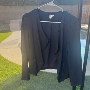 Elegant Black Women's Blazer